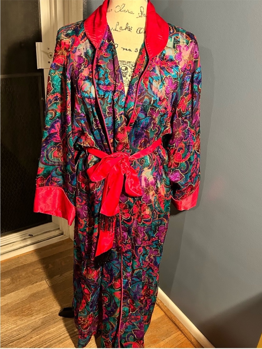 VS Vibrant Multicolor Floral Satin Robe - Picture 1 of 14